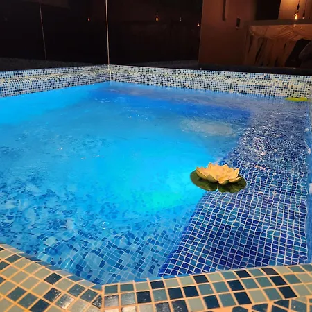 센트럴 포인트 호텔