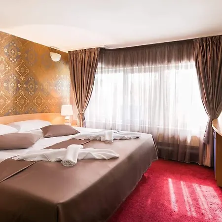 호텔 센트럴 포인트 2*